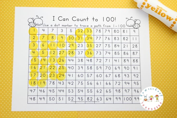 These honey bee math activities for preschoolers are perfect for your springtime homeschool lessons. Focus on counting, adding, and number identification with these printable pages.