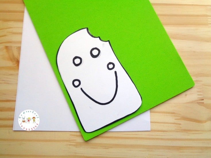 Father's Day is coming up! Let your kids show him how much he's loved. If you're looking for a fun Fathers Day craft your kids can make, I've got exactly what you're looking for right here!