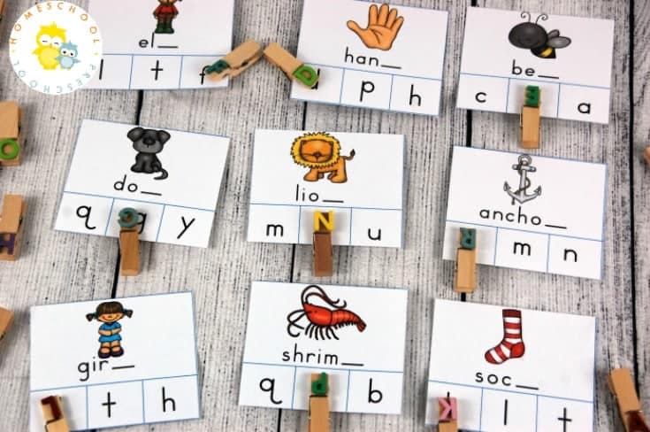 Help your preschoolers practice their ABCs with six sets of alphabet clip cards. These cards focus on letter identification, beginning sounds, and ending sounds,