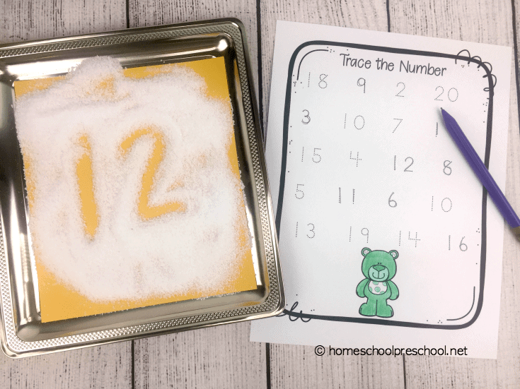 These preschool math printables will help your little ones recognize, count, and write the numbers 1 - 20. These bear-themed preschool counting worksheets are perfect for extra practice!