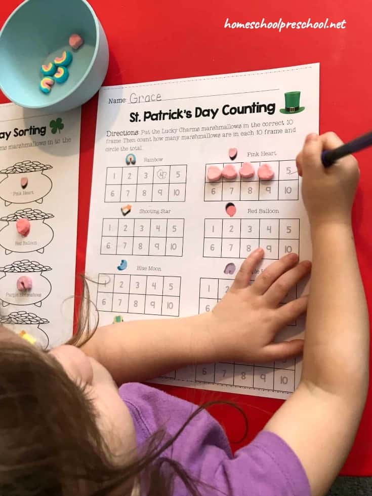 St. Patrick’s Day is right around the corner and there’s no better way to celebrate than a super fun preschool math activity! Kids will love sorting, counting, and graphing with Lucky Charms.