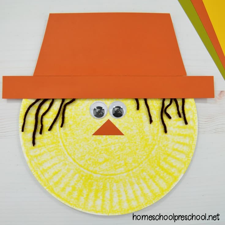 Create this simple paper plate scarecrow for a cute fall craft for kids. With these step-by-step instructions, this scarecrow craft is so easy to make.