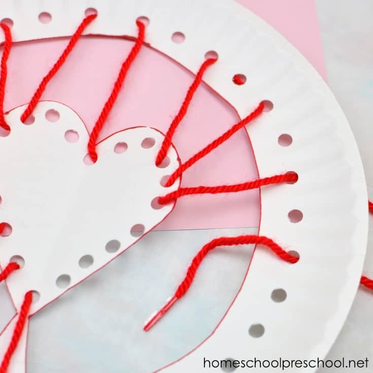 I love this Valentine's Day paper plate craft for kids. It combines motor skill practice with a fun holiday craft that preschoolers will enjoy.