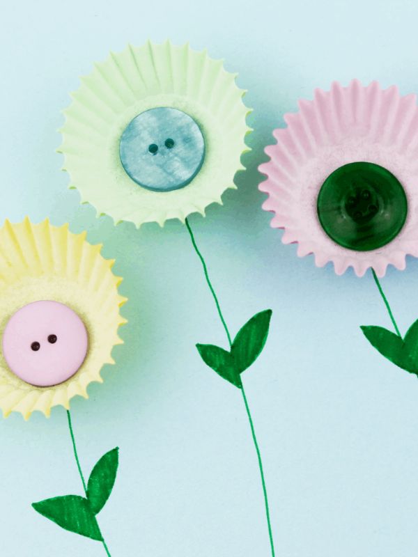 Muffin Cup Spring Flower Craft for Preschoolers