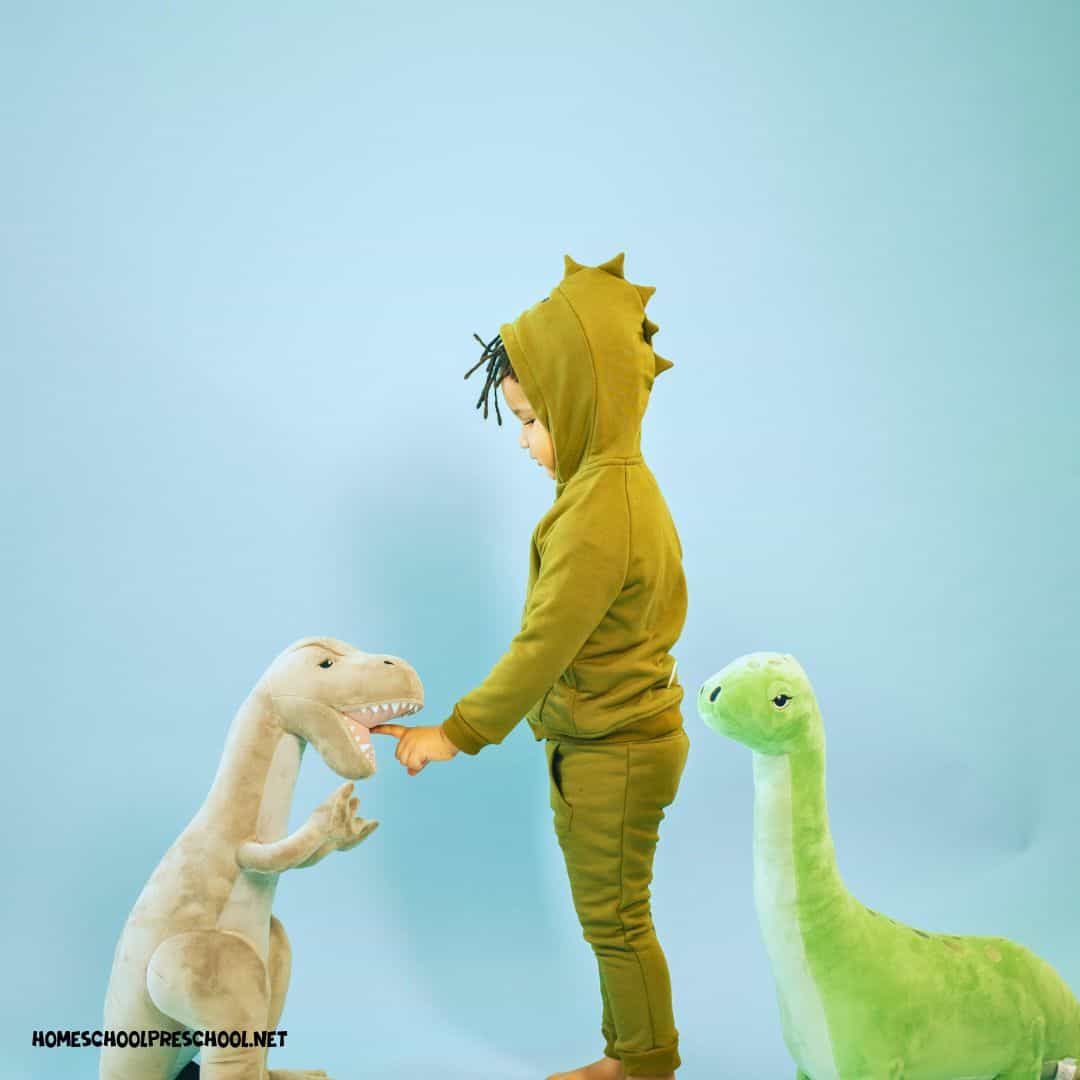 Benefits of Playing with Dinosaurs for Toddlers