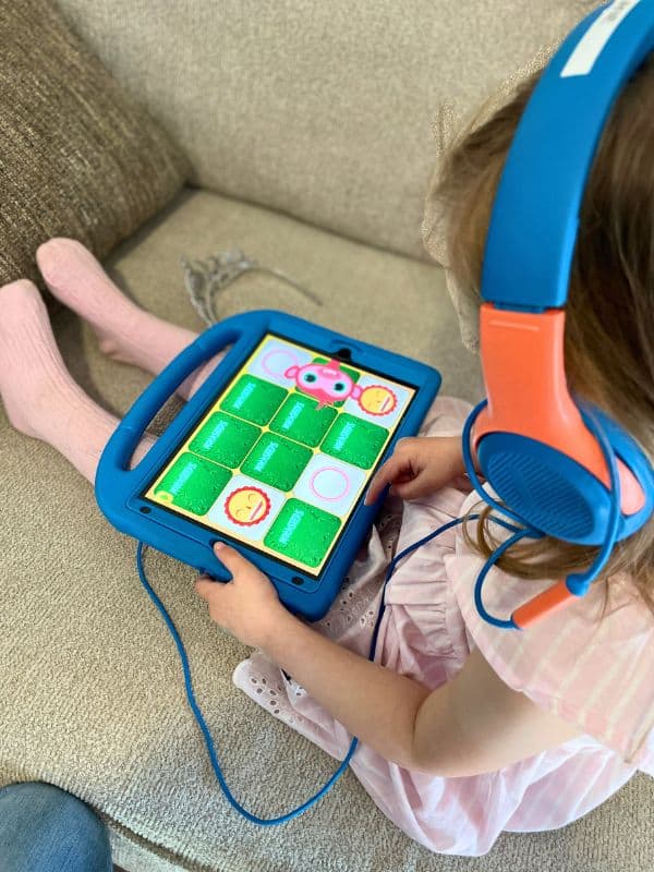 MathSeeds Review: Is It Worth It for Preschoolers?